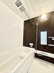 17.5帖のリビングは床暖房付きで冬でも心地よく、家族のくつろぎ空間に■府中市分梅町２丁目５期■ その他