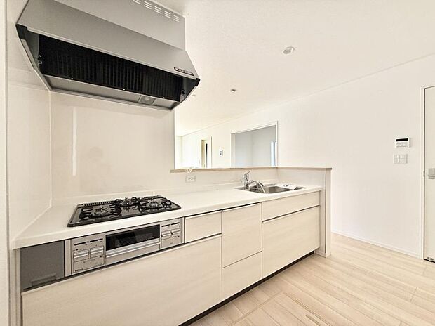 ■家族の絆を深める、温もりのあるキッチン