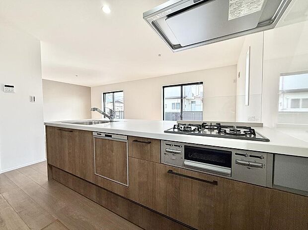 ■美味しい時間が生まれる、笑顔あふれるキッチン