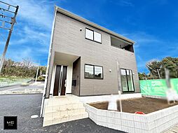 小田急小田原線「海老名」駅 バス乗車12分、国分寺第12バス停下車 徒歩13分