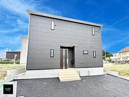 JR東海道本線「国府津」駅 バス乗車20分、下中駐在所前バス停下車 徒歩1分