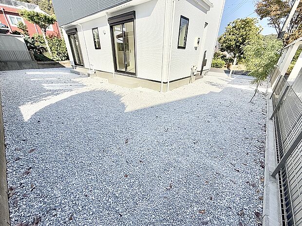 【庭】■庭付き住宅は多様な使用用途で活用できます