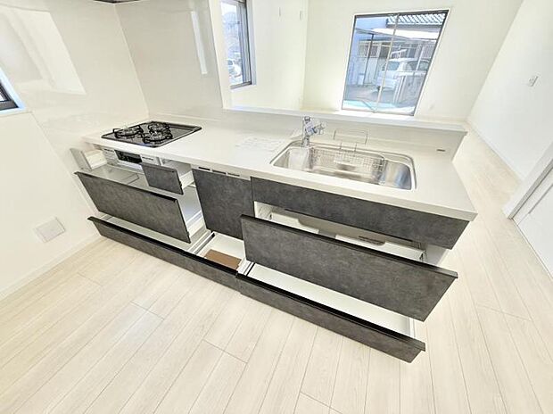 【ダイニングキッチン】■作る楽しみと食べる幸せを届けるキッチン