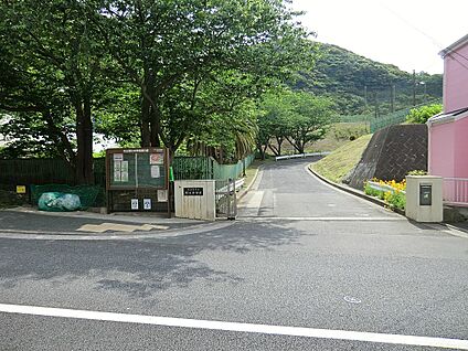 横須賀市立野比中学校 1800m(23分)