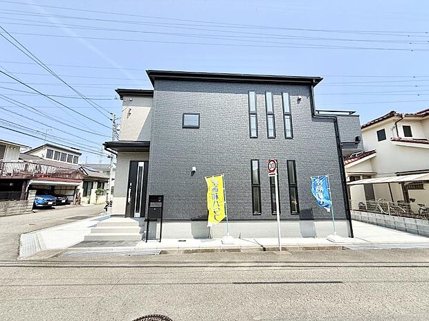 【現地外観写真】■新しい暮らしが始まる場所で、家族の絆を深める