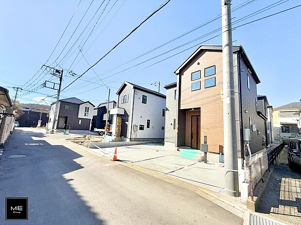 【前面道路含む現地写真】■この道を歩けば、毎日が少し特別になる