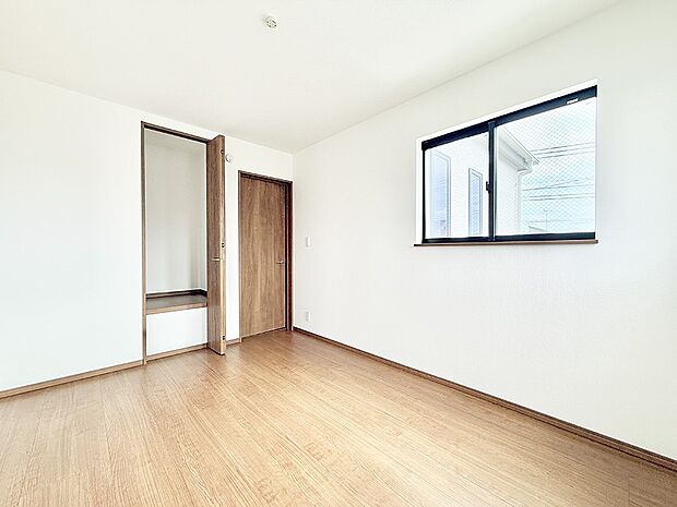 【洋室】■優雅で穏やかな時間が流れる空間