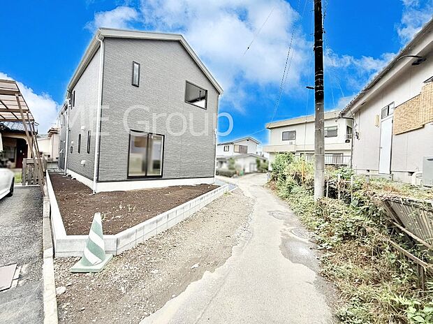 【前面道路含む現地写真】■新しい住まい、街の新しい風景