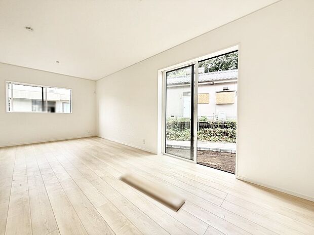 【ダイニング】■ふとした瞬間に幸せを感じる、心地よい場所