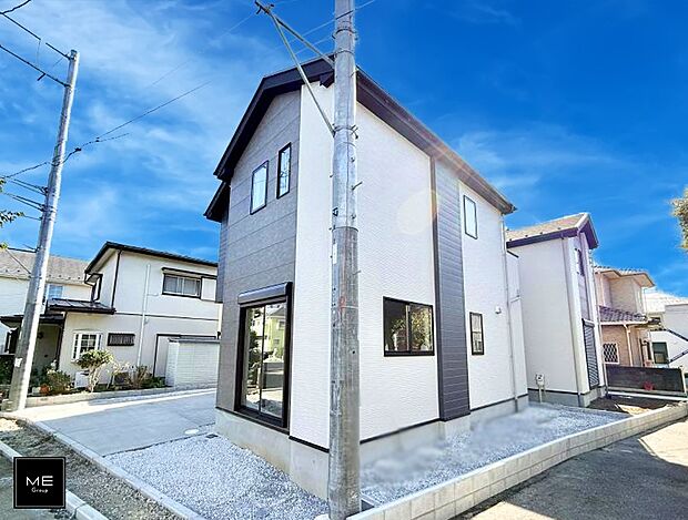 【現地外観写真】■家族みんなが笑顔で過ごせる、安心感のある住まい