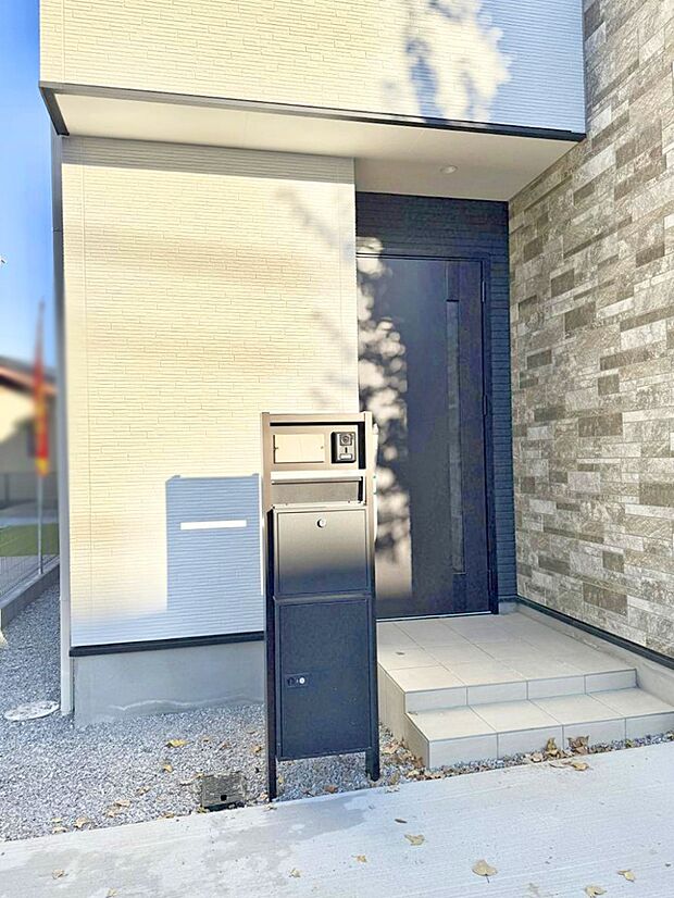 【玄関】■暮らしを豊かにする充実した仕様設備で快適に