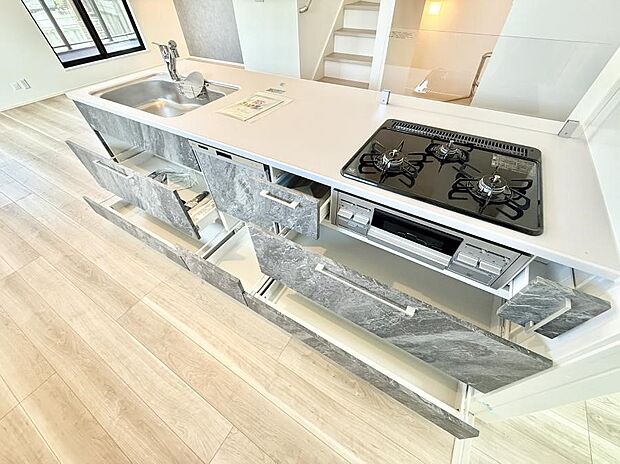 【キッチン】■料理がもっと楽しくなる、快適なキッチン空間