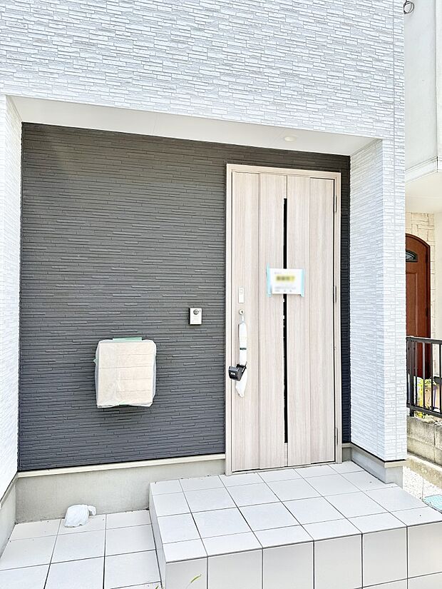 【玄関】■ ここから始まる、笑顔あふれる毎日