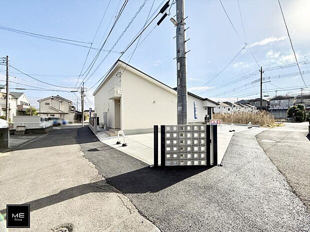 【前面道路含む現地写真】■新しい住まい、街の新しい風景