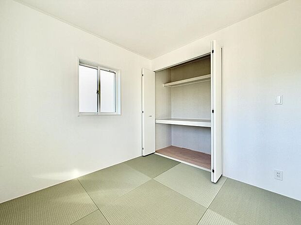 【リビング以外の居室】■シンプルで使いやすい空間がスッキリ感じられます