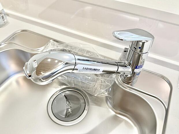 【浄水器】■不純物をしっかり除去して安心して飲めます