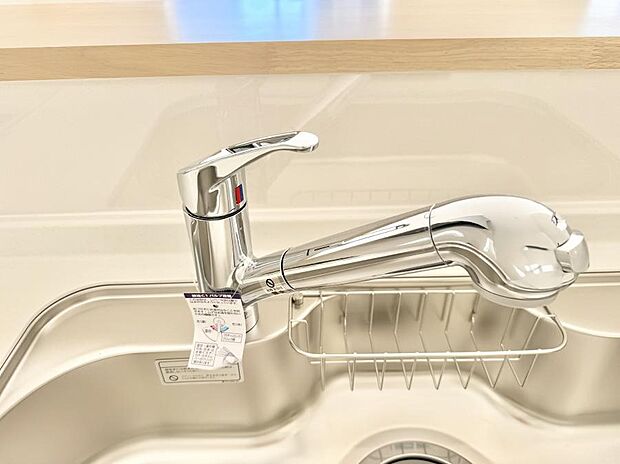 【浄水器】■清潔でおいしい水を手軽に供給してくれます