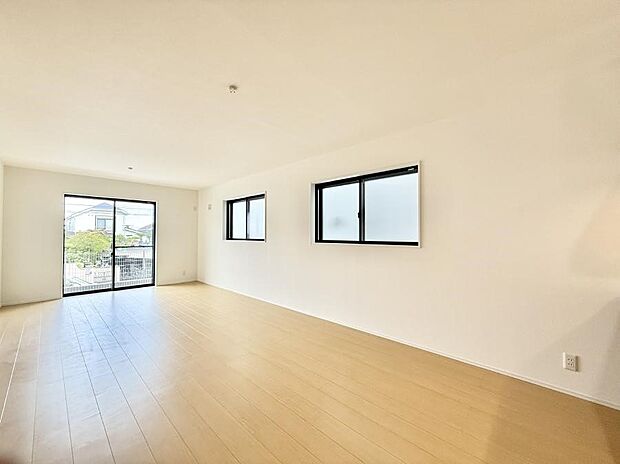 【リビングダイニング】■シンプルだけど贅沢、大切な人と過ごす心がほどける空間