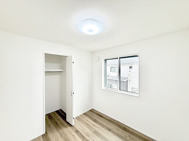 【子供部屋】■読書や趣味リモートワークなどさまざまな用途に対応できる柔軟さがあります