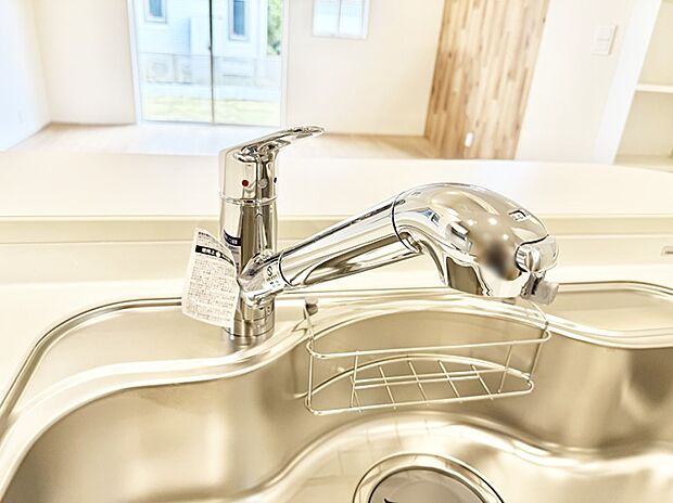 【浄水器】■清潔でおいしい水を手軽に供給してくれます