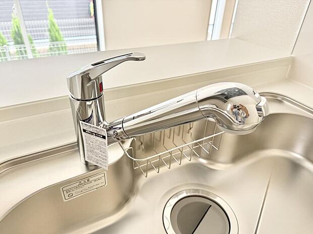 【浄水器】■不純物をしっかり除去して安心して飲めます