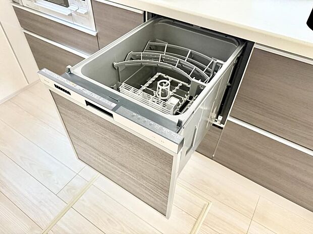 【食洗機】■手間なく洗浄！食器をピカピカに仕上げてくれます