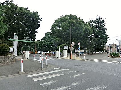 独立行政法人国立病院機構 相模原病院 660m(9分)