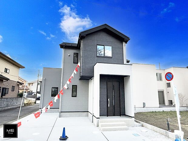 【現地外観写真】3号棟  ■家族みんなが笑顔で過ごせる、安心感のある住まい