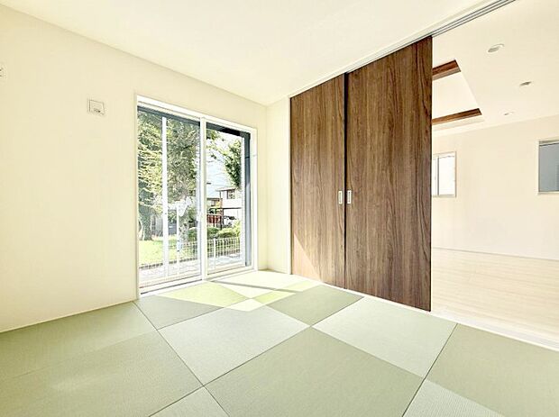 【リビング以外の居室】■シンプルで使いやすい空間がスッキリ感じられます