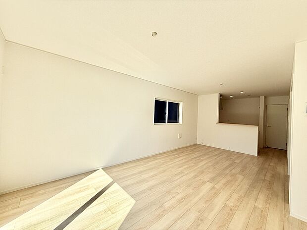 【リビングダイニング】■お気に入りの場所で、のんびりとした時間を