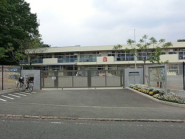 秦野市立すえひろこども園（約350m・徒歩5分）