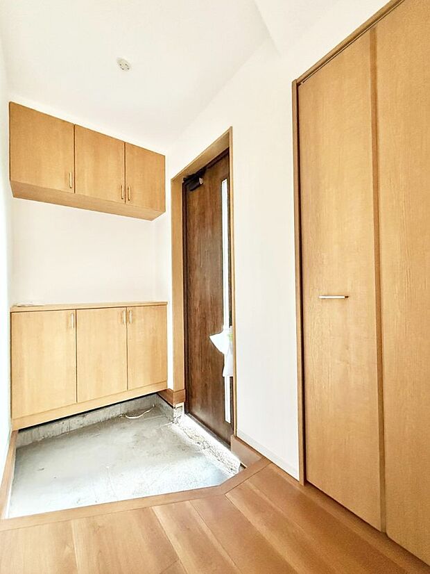 【玄関】■玄関はお家の顔!おしゃれな玄関でお客様をお迎え!