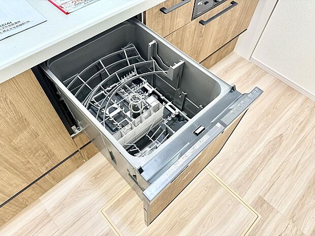 【食洗機】■手間なく洗浄！食器をピカピカに仕上げてくれます