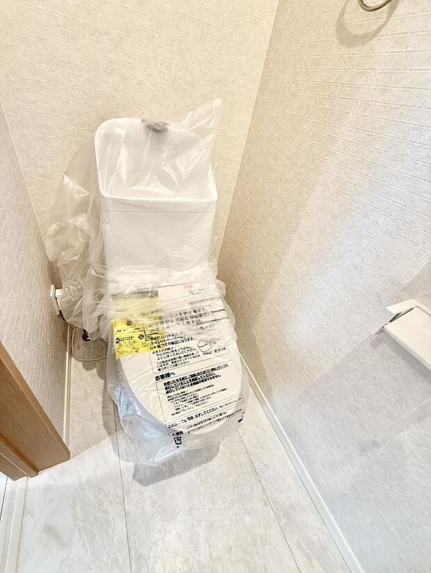 【トイレ】■毎日使う場所だからこそ、清潔感溢れる空間