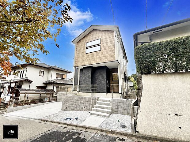 【現地外観写真】■暮らしを豊かにする充実した仕様設備で快適に