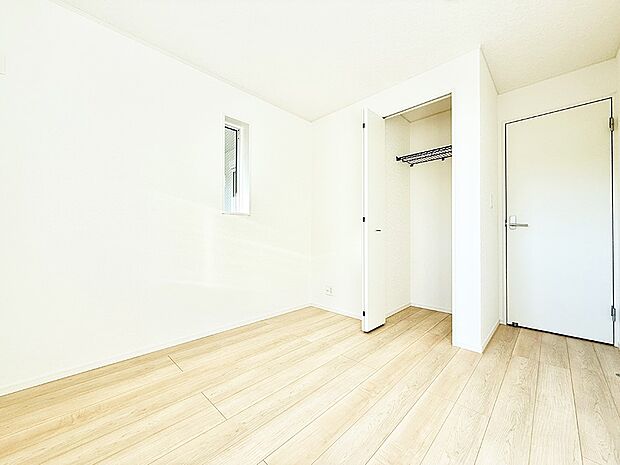 【子供部屋】■自分の好みに合わせたインテリアを整えやすく個性を反映できる場所です