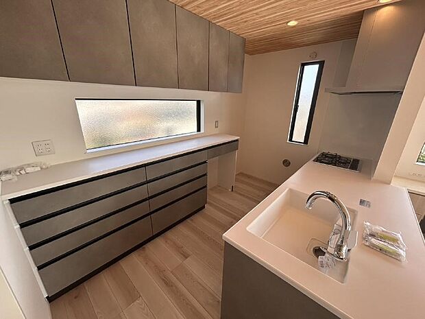 【ダイニングキッチン】■作る楽しみと食べる幸せを届けるキッチン