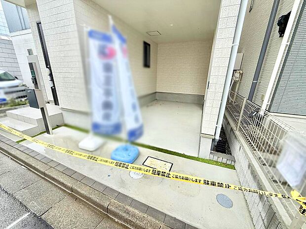 【駐車場】■快適な駐車スペースで安心