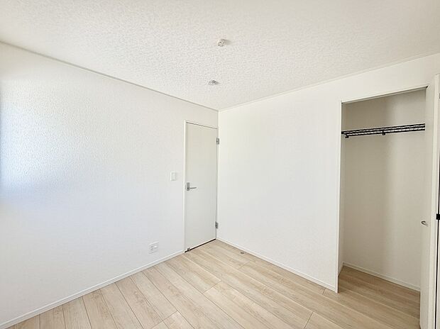 【洋室】■どこになにを置くか楽しみな自分のお部屋