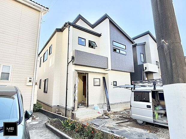 【現地外観写真】■暮らしを豊かにする充実した仕様設備で快適に