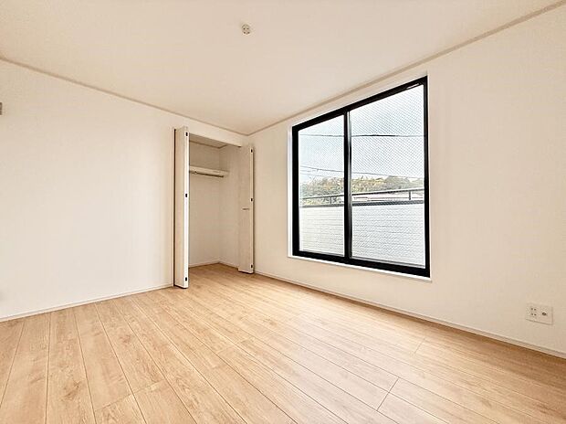 【子供部屋】■自分の好みに合わせたインテリアを整えやすく個性を反映できる場所です