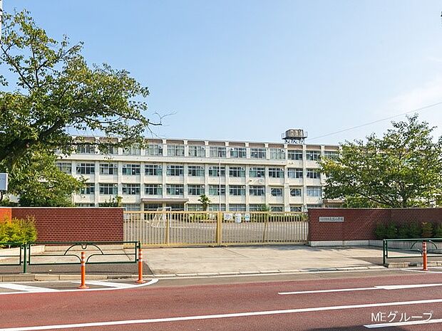 八王子市立長沼小学校（約900m・徒歩12分）