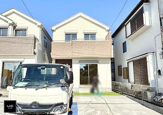 【現地外観写真】■家族みんなが笑顔で過ごせる、安心感のある住まい
