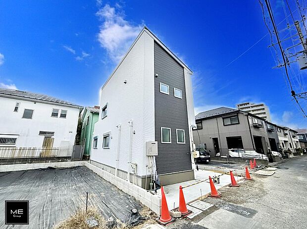 【現地外観写真】■新しい暮らしが始まる場所で、家族の絆を深める