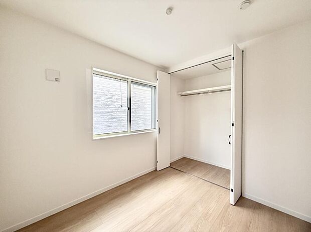 【子供部屋】■仕事や勉強のスペースに使うことで、集中しやすく静かな環境が整います