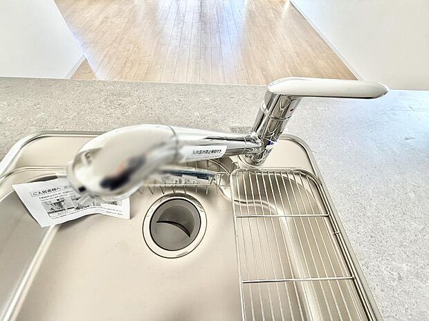 【浄水器】■不純物をしっかり除去して安心して飲めます