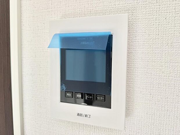 【TVモニター付インターフォン】■訪問者を確認できて安心感が増します