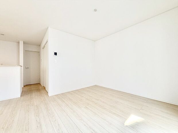 【リビングダイニング】■お気に入りの場所で、のんびりとした時間を