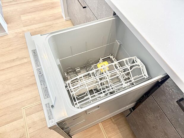 【食洗機】■手間なく洗浄！食器をピカピカに仕上げてくれます