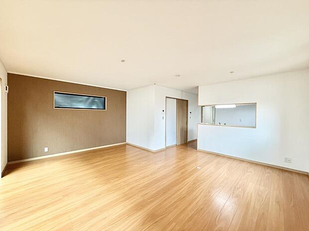 【リビング】■心落ち着く場所、ゆったり過ごせるリビング